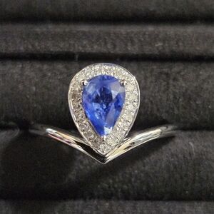 14k Certified White Gold Sapphire and Diamond Cocktail/Engagement Ring.